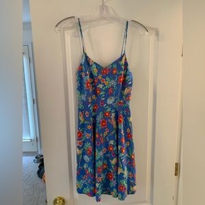 Hawaiian style Floral dress fit & flare